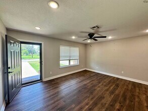 3208 Northwest Dr in Wichita Falls, TX - Foto de edificio - Building Photo