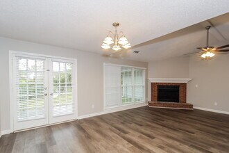 4891 Country Cove Way in Powder Springs, GA - Building Photo - Building Photo