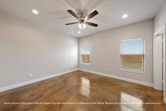 165 W Windmill Way, Unit 165 in Robinson, TX - Foto de edificio - Building Photo