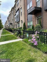 4638 Woodberry St in Riverdale Park, MD - Building Photo