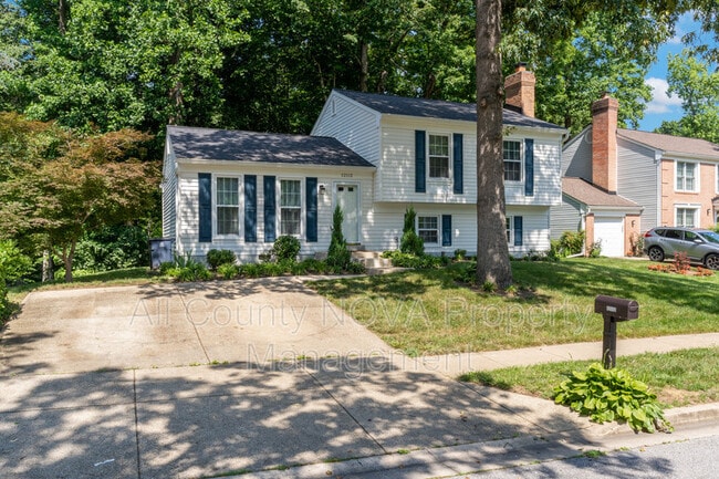 property at 12112 Amblewood Dr