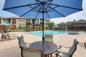 Cypress Creek at Wayside Drive Apartment H... in Houston, TX - Building Photo - Building Photo