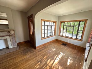 1041 S Washington Ave in Columbus, OH - Building Photo - Building Photo