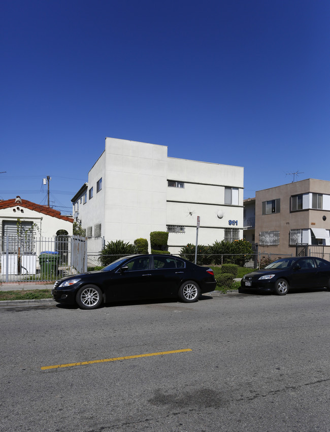 961 S Catalina St in Los Angeles, CA - Building Photo - Building Photo