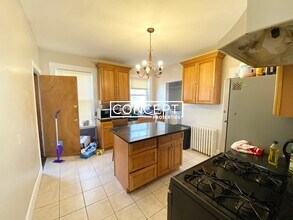 45 Cherokee St, Unit 3 in Boston, MA - Building Photo - Building Photo