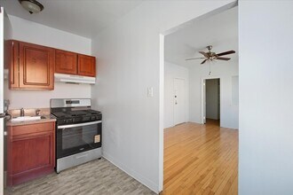 1635 W Morse Ave in Chicago, IL - Building Photo - Building Photo