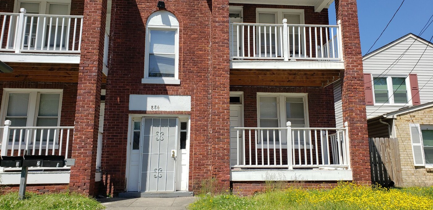 Large 2 bedroom apartment in Norfolk, VA - Foto de edificio