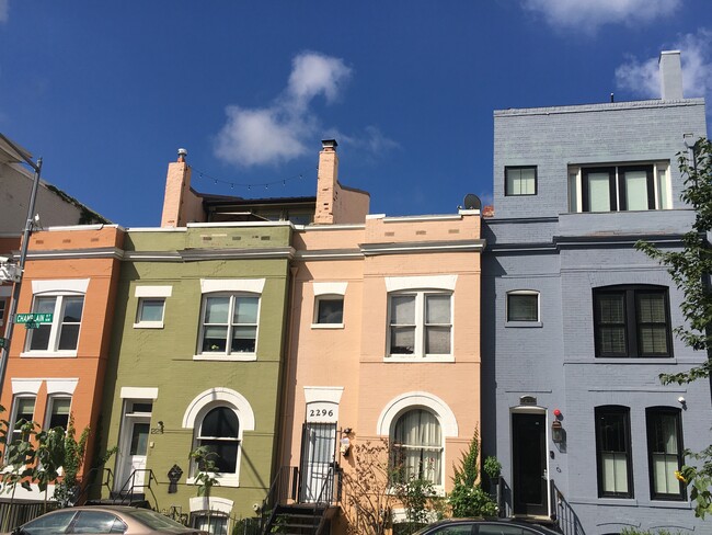 property at 2298 Champlain St NW