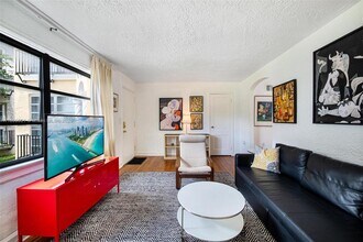 39 Sidonia Ave in Coral Gables, FL - Building Photo - Building Photo