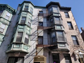23 Joy St, Unit Joy St in Boston, MA - Building Photo