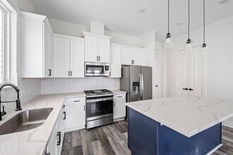4036 Porter St in Houston, TX - Building Photo - Building Photo