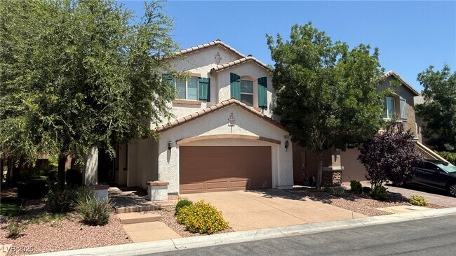10512 Galleon Peak Ln in Las Vegas, NV - Building Photo - Building Photo
