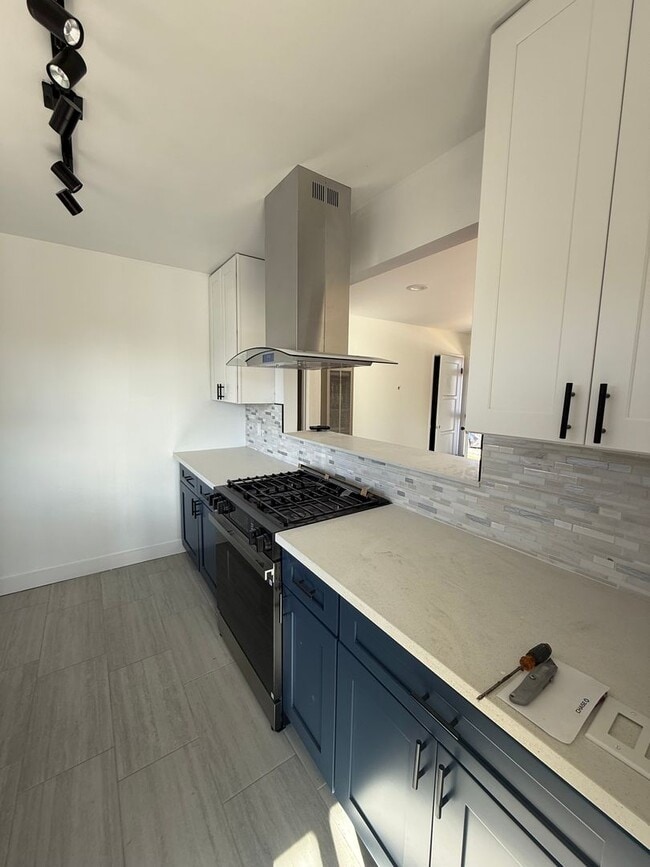 property at 945 Carson St