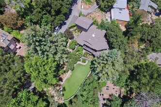 3534 Oak Knoll Dr in Emerald Hills, CA - Building Photo - Building Photo