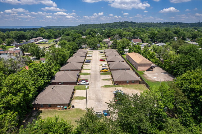 5000 Allison Ln in Fort Smith, AR - Building Photo - Building Photo