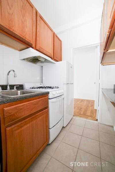 225 Central Pk N in New York, NY - Building Photo - Building Photo