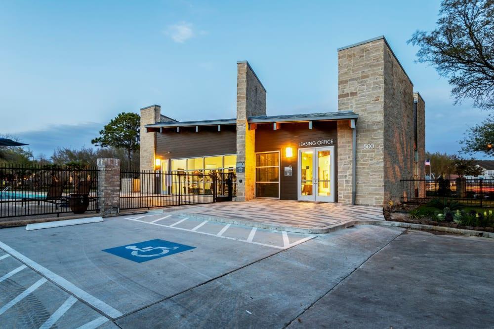 Villages at Parktown Apartment Homes Deer Park, TX Apartments