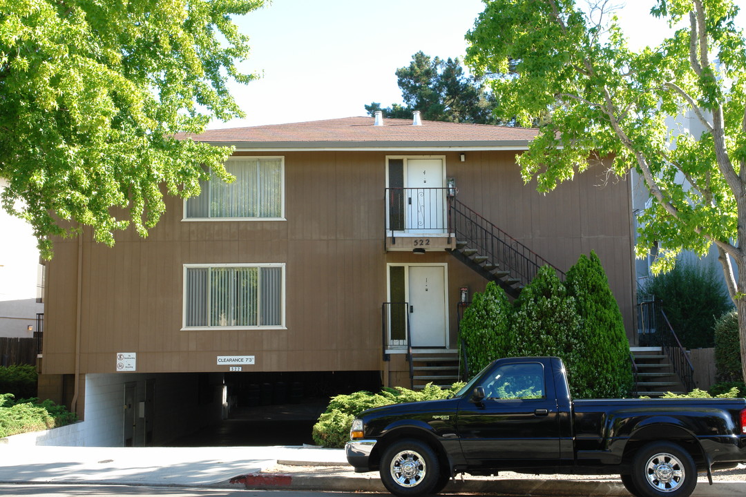 522 Almer Rd in Burlingame, CA - Building Photo