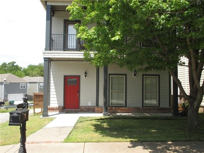 3709 W Cherokee Rd in Rogers, AR - Building Photo - Building Photo