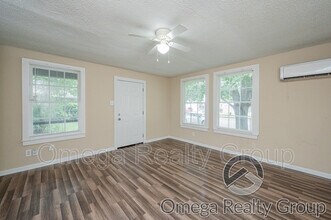 3208 Clopton St SW in Huntsville, AL - Building Photo - Building Photo