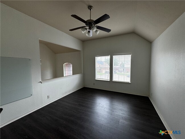 17 Oak Bend in New Braunfels, TX - Foto de edificio - Building Photo