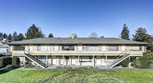 Village Green Apartments in Seattle, WA - Building Photo - Primary Photo