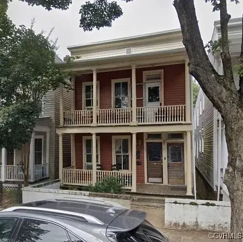 property at 618 S Laurel St
