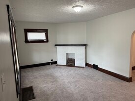 11916 Browning Ave in Cleveland, OH - Building Photo