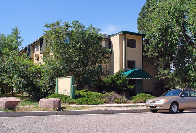 Sonoma Heights Apartments in Colorado Springs, CO - Building Photo - Building Photo