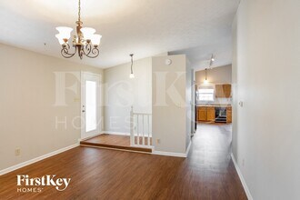 18608 Northridge Dr in Noblesville, IN - Building Photo - Building Photo