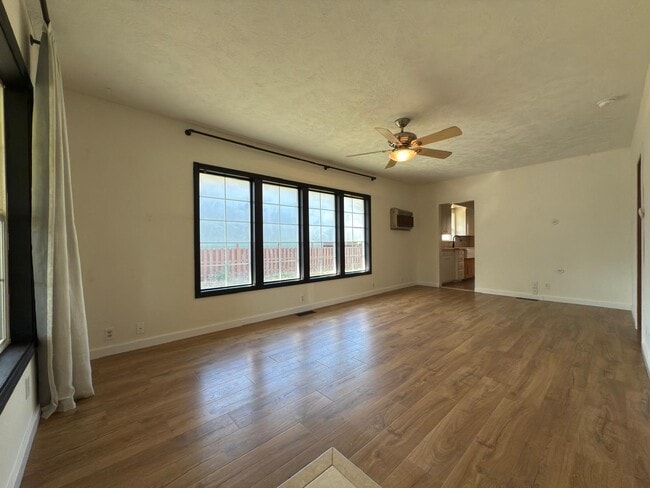 8907 E Boone Ave in Spokane Valley, WA - Building Photo - Building Photo