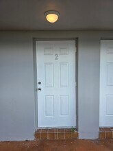 19 SW 14th St in Dania, FL - Building Photo - Building Photo