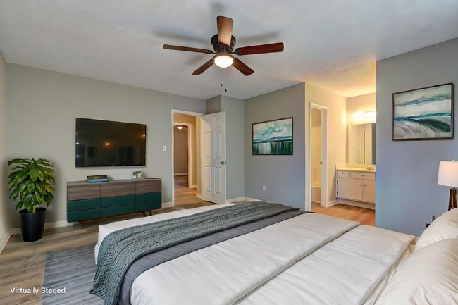 property at 129 Lester Rd NW
