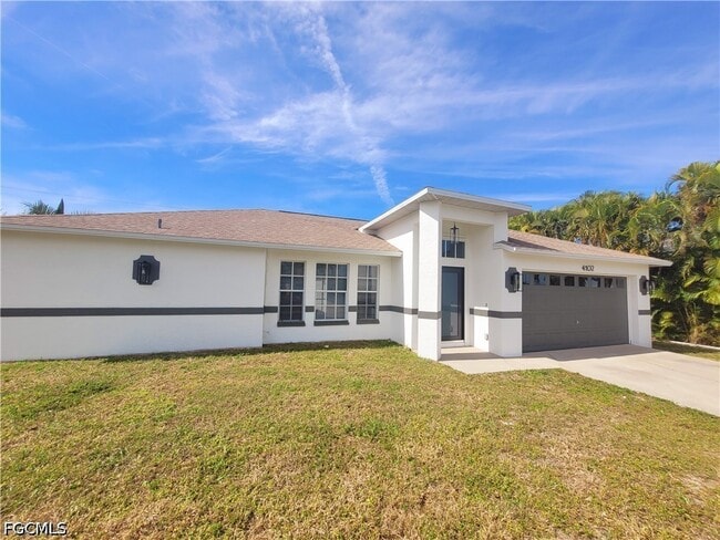 4102 SW 14th Ave in Cape Coral, FL - Building Photo - Building Photo