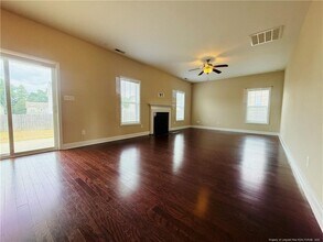 38 Quatrefoil Ct in Cameron, NC - Foto de edificio - Building Photo