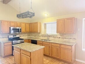 3701 Dutton Dr in Plano, TX - Building Photo - Building Photo