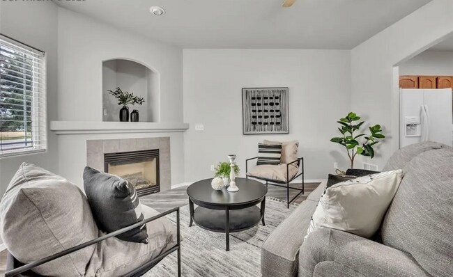 1034 Fountain Mesa Rd in Fountain, CO - Building Photo - Building Photo