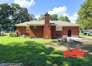 Fresh Rehab! in Memphis, TN - Building Photo - Building Photo