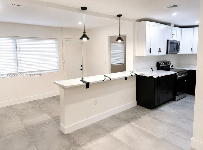 property at 1039 NE 17th Ave