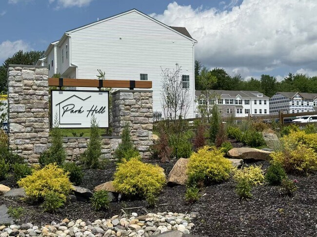 136 Bell Ct in Sellersville, PA - Building Photo - Building Photo