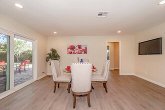 717 Watson Ave in Simi Valley, CA - Building Photo - Building Photo