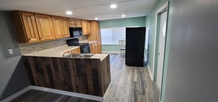 9660 Valerie St in Jacksonville, FL - Building Photo - Building Photo