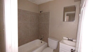 905 N Main St in Copperas Cove, TX - Building Photo - Building Photo