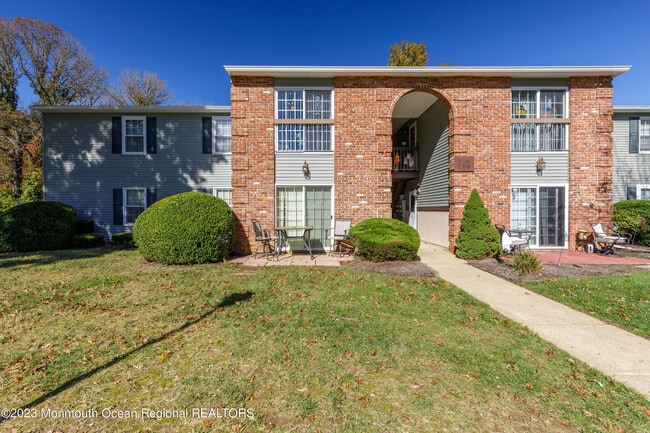 property at 14-1 Providence Ct