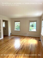 1938 SW Edgewood Rd in Portland, OR - Building Photo - Building Photo