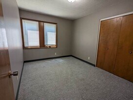 Continental Terrace II in Cedar Rapids, IA - Building Photo