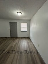 1204 N Indiana Ave in Wichita, KS - Building Photo - Building Photo