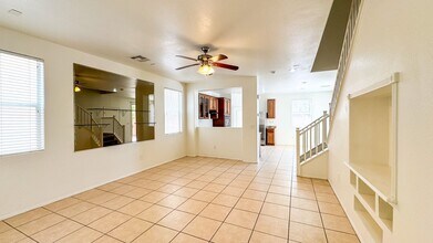 9431 Fort MacArthur St in Las Vegas, NV - Building Photo - Building Photo