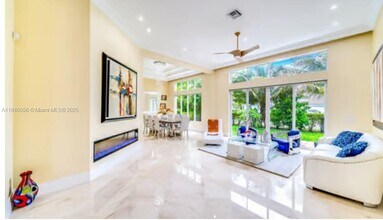 1475 SW 157th Ave in Pembroke Pines, FL - Building Photo - Building Photo