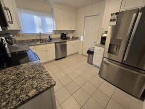 3229 Bruno Dr in Chesapeake, VA - Building Photo - Building Photo